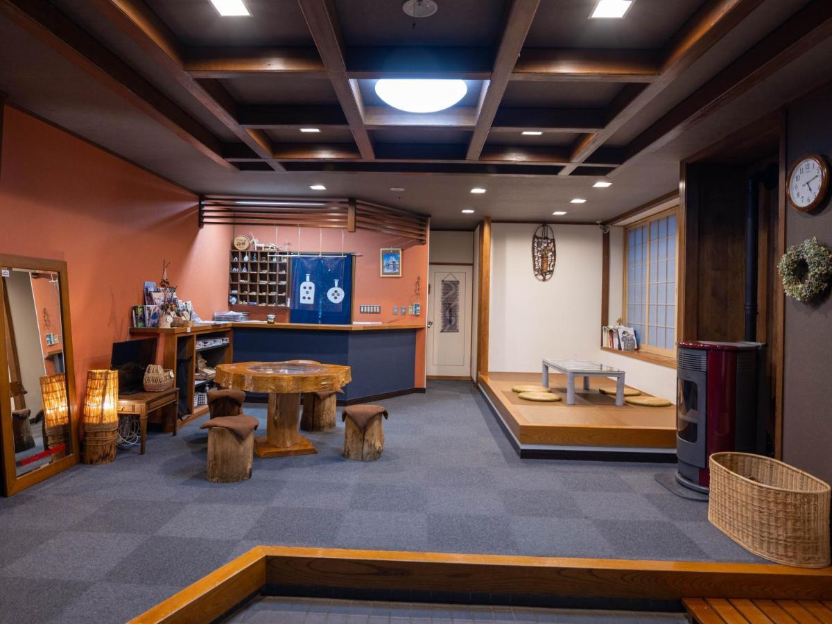 Shirakaba Hotel Nozawaonsen Buitenkant foto
